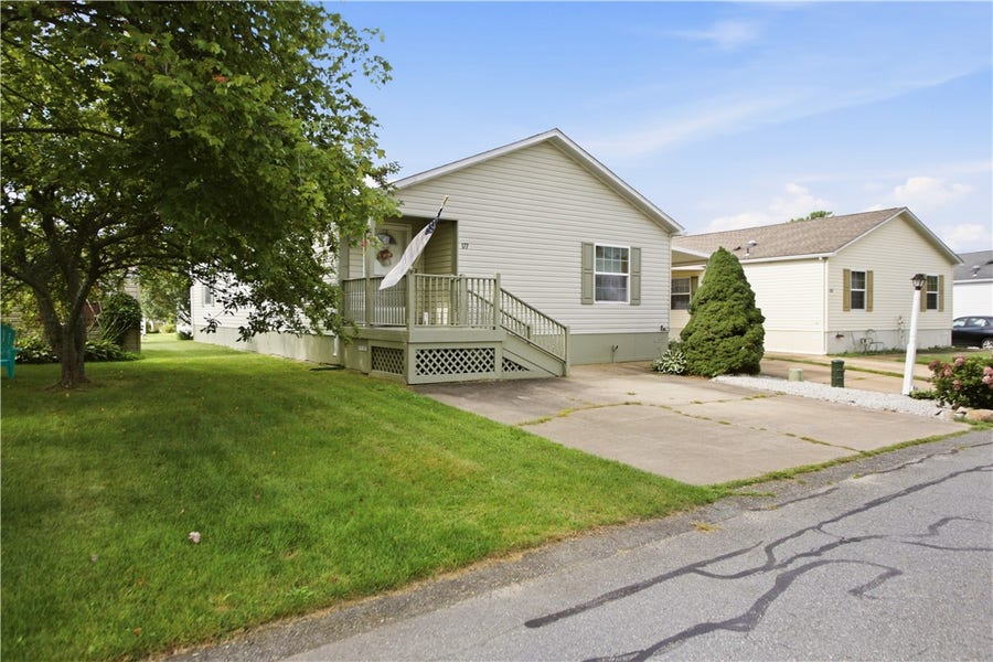 Property photo for 177 Songbird Lane, Tiverton, RI