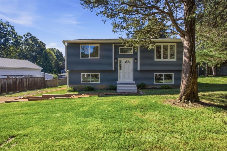 Property photo for 174 Ten Rod Road, Exeter, RI