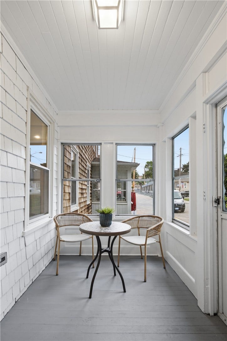 21 Princeton Street, Newport, RI 02840 21 Princeton Street, Newport, RI 02840