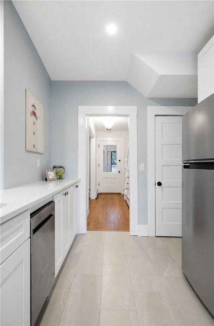 21 Princeton Street, Newport, RI 02840 21 Princeton Street, Newport, RI 02840