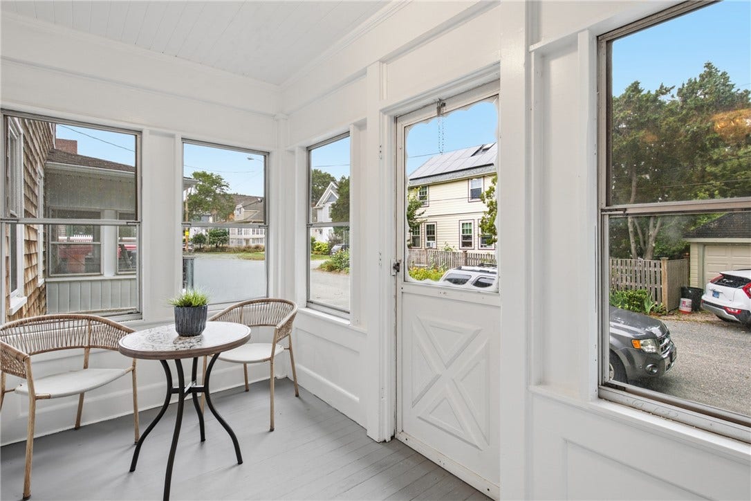 21 Princeton Street, Newport, RI 02840 21 Princeton Street, Newport, RI 02840