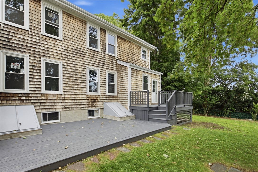 21 Princeton Street, Newport, RI 02840 21 Princeton Street, Newport, RI 02840