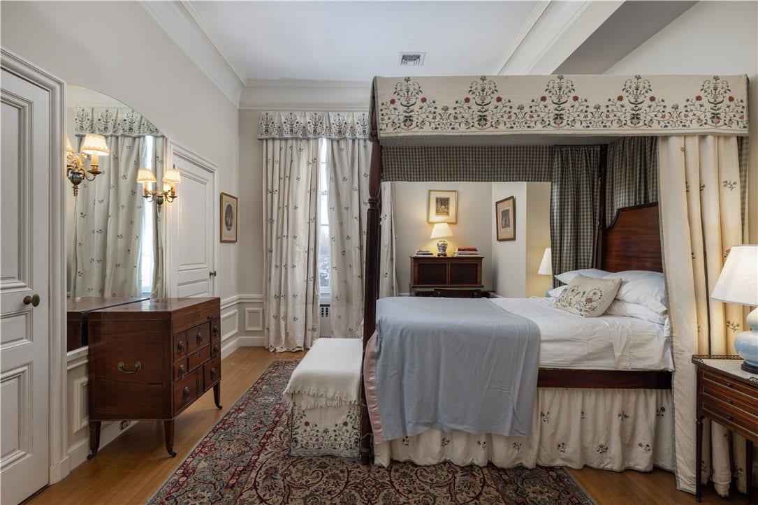 115 Narragansett Avenue, Newport, RI 02840 115 Narragansett Avenue, Newport, RI 02840