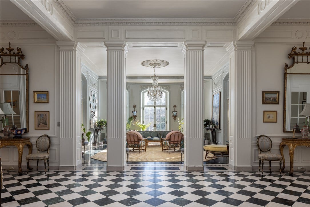 115 Narragansett Avenue, Newport, RI 02840 115 Narragansett Avenue, Newport, RI 02840
