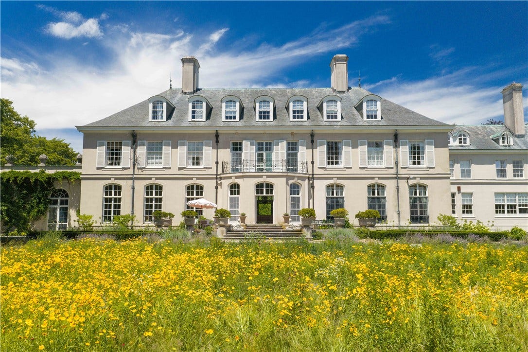 115 Narragansett Avenue, Newport, RI 02840 115 Narragansett Avenue, Newport, RI 02840