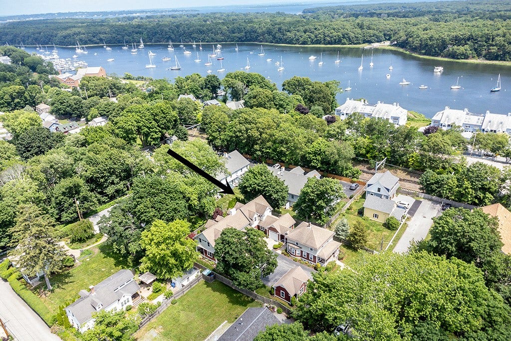 30 Vine Street, #30, East Greenwich, RI 02818 30 Vine Street, #30, East Greenwich, RI 02818