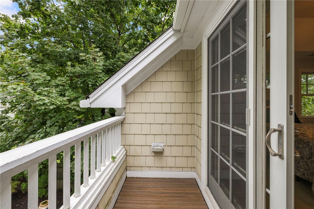 30 Vine Street, #30, East Greenwich, RI 02818 30 Vine Street, #30, East Greenwich, RI 02818