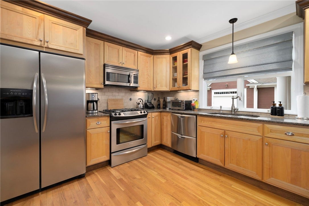 30 Vine Street, #30, East Greenwich, RI 02818 30 Vine Street, #30, East Greenwich, RI 02818