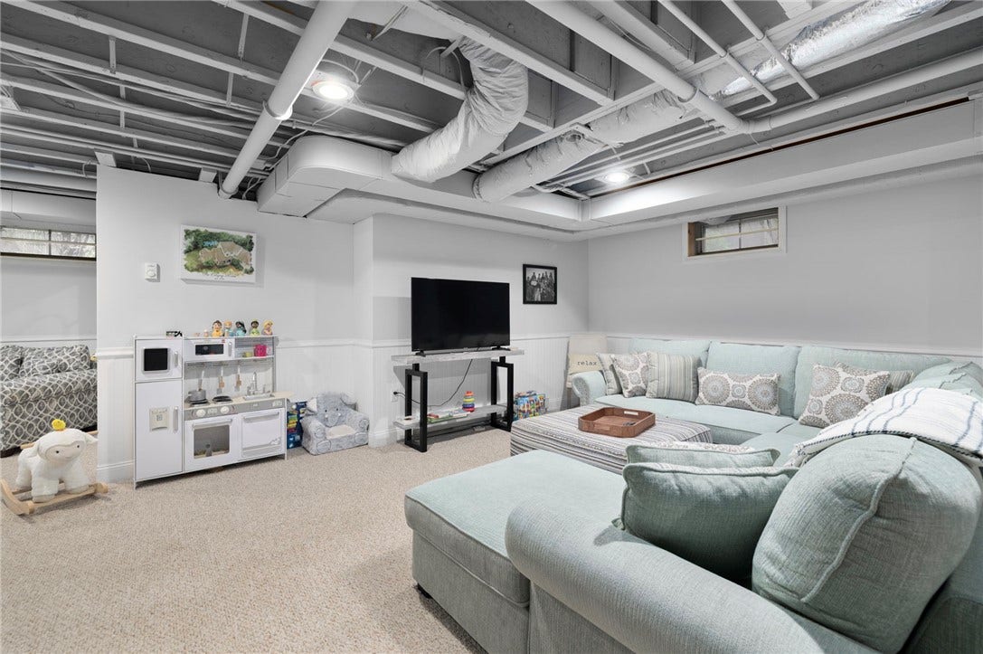 30 Vine Street, #30, East Greenwich, RI 02818 30 Vine Street, #30, East Greenwich, RI 02818