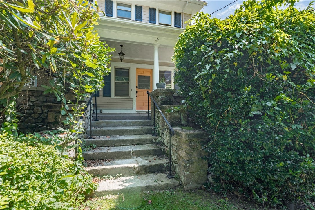 1729 South Road, #1, South Kingstown, RI 02881 Entrance 1