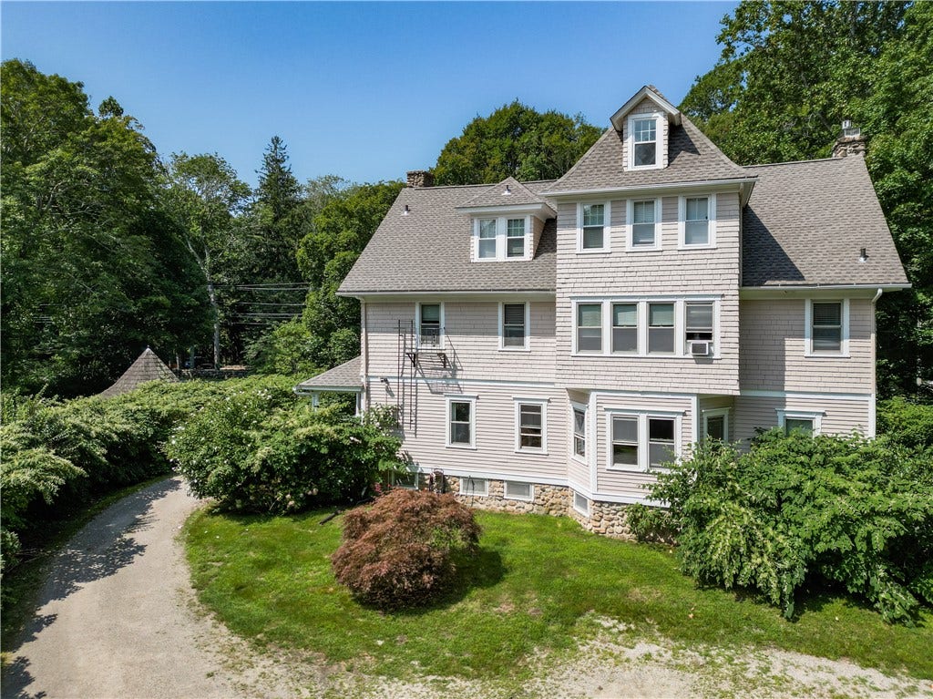 1729 South Road, #1, South Kingstown, RI 02881 1729 South Road, #1, South Kingstown, RI 02881