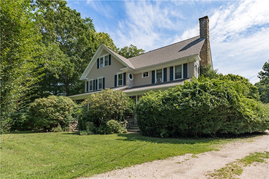1729 South Road, #1, South Kingstown, RI 02881 1729 South Road, #1, South Kingstown, RI 02881