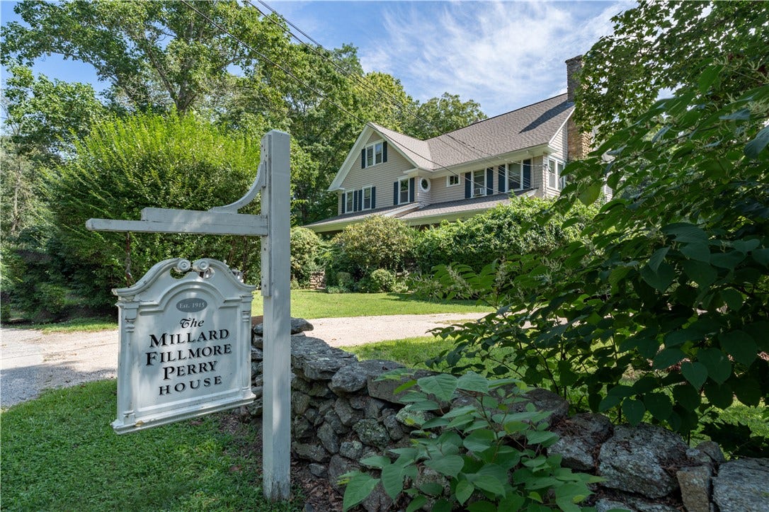 1729 South Road, #1, South Kingstown, RI 02881 1729 South Road, #1, South Kingstown, RI 02881