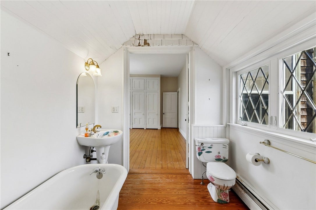 25 Wildfield Farm Road, Narragansett, RI 02882 25 Wildfield Farm Road, Narragansett, RI 02882