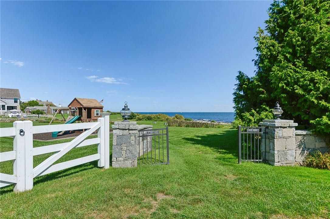 25 Wildfield Farm Road, Narragansett, RI 02882 25 Wildfield Farm Road, Narragansett, RI 02882