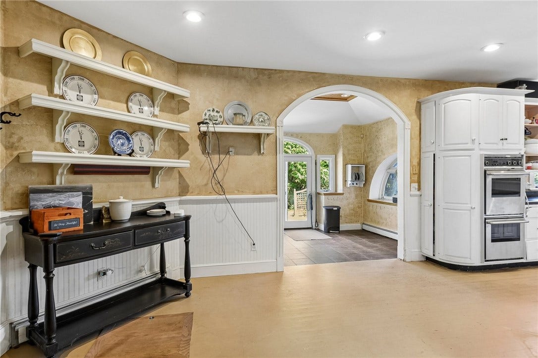 25 Wildfield Farm Road, Narragansett, RI 02882 25 Wildfield Farm Road, Narragansett, RI 02882