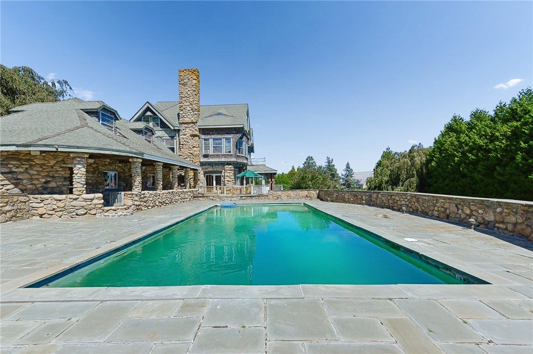25 Wildfield Farm Road, Narragansett, RI 02882 25 Wildfield Farm Road, Narragansett, RI 02882