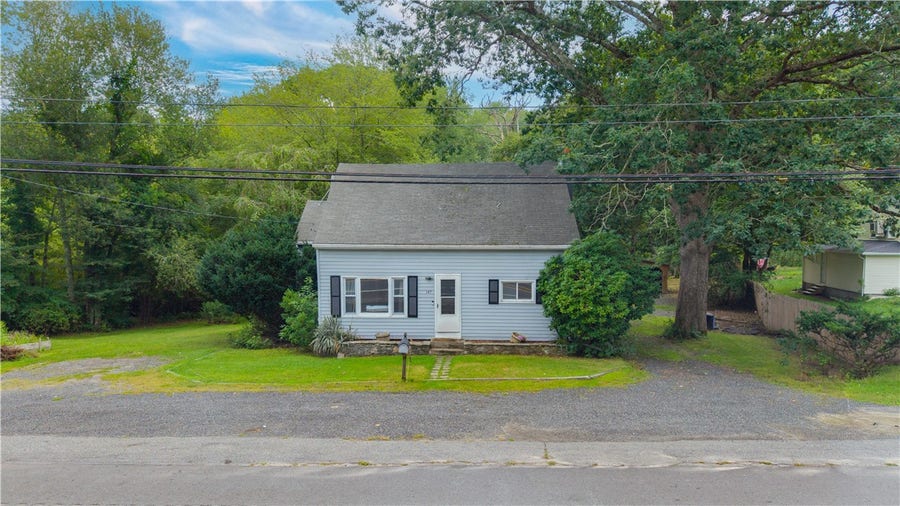Property photo for 147 Danielson Pike, Foster, RI