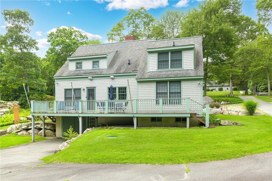 Property photo for 184 Field Stone Lane, Tiverton, RI