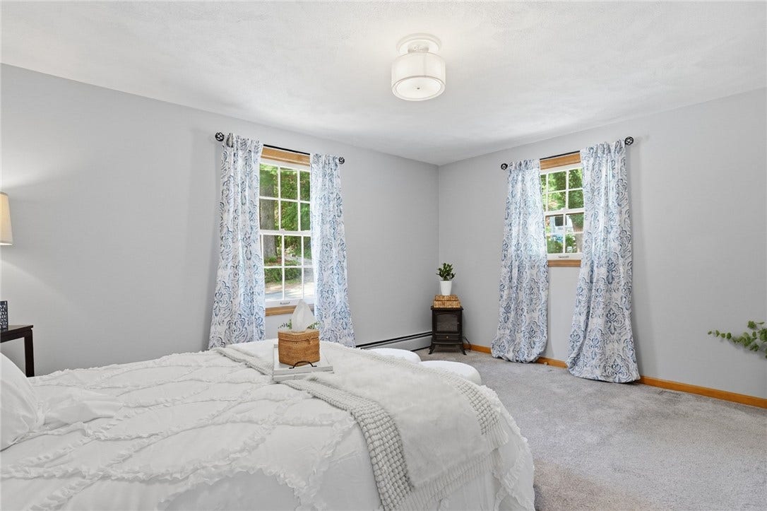 12 View Street, Lincoln, RI 02865 Bed 1