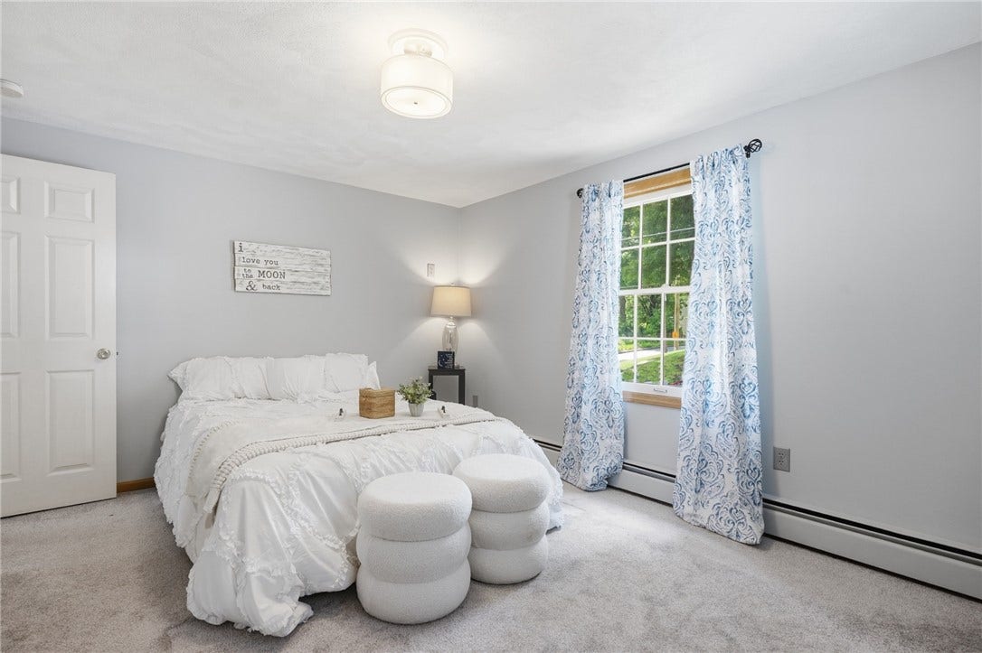 12 View Street, Lincoln, RI 02865 Bed 1