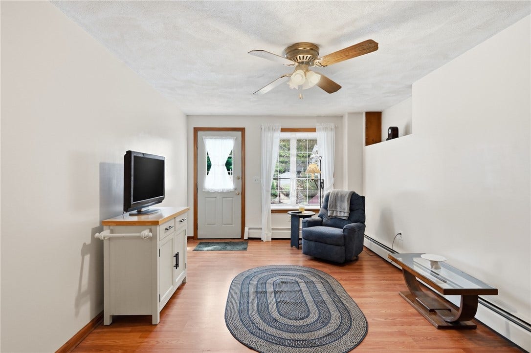 12 View Street, Lincoln, RI 02865 Lower living