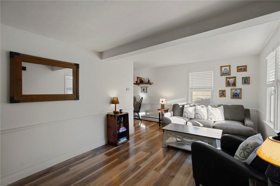 45 Cedar Avenue, Portsmouth, RI 02871 45 Cedar Avenue, Portsmouth, RI 02871