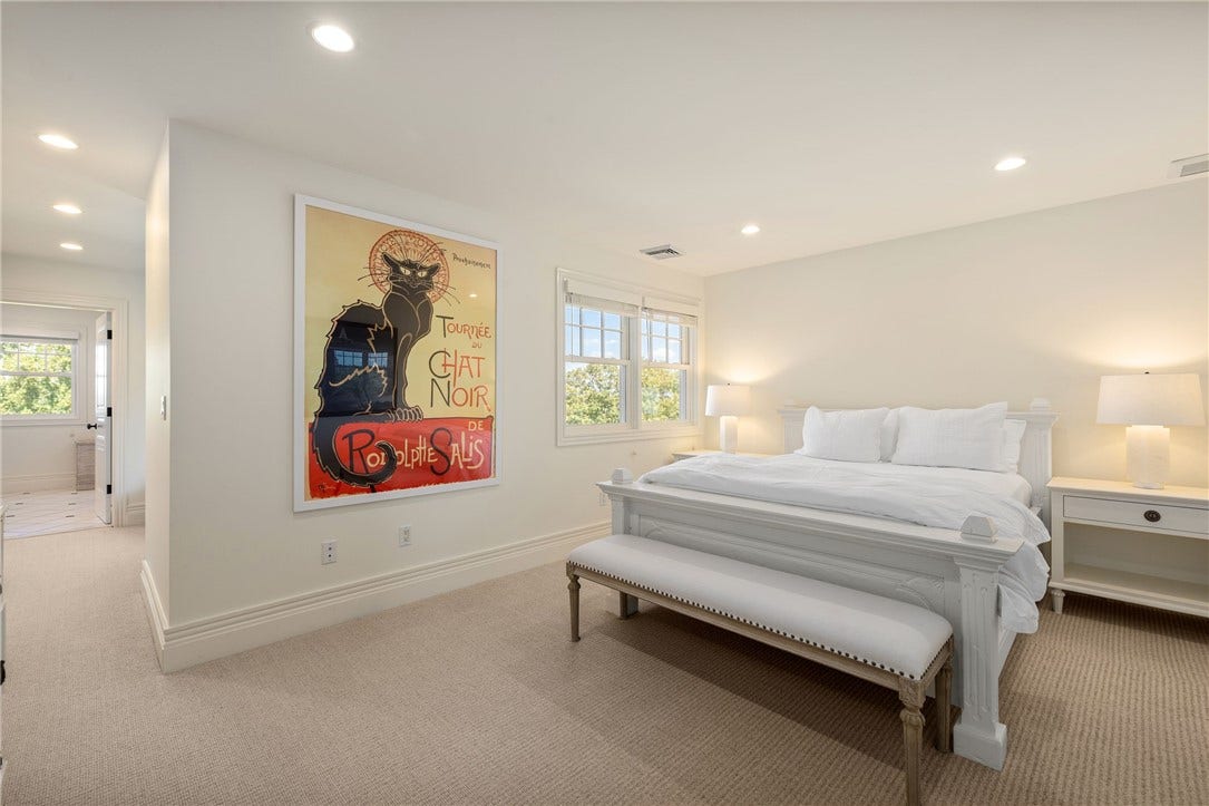 2 of 4 Bedrooms- Queen
