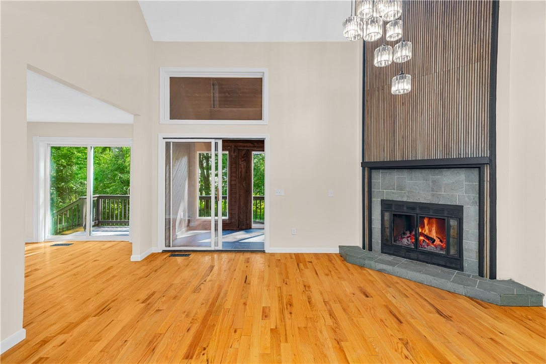 6 Acacia Court, Coventry, RI 02816 6 Acacia Court, Coventry, RI 02816