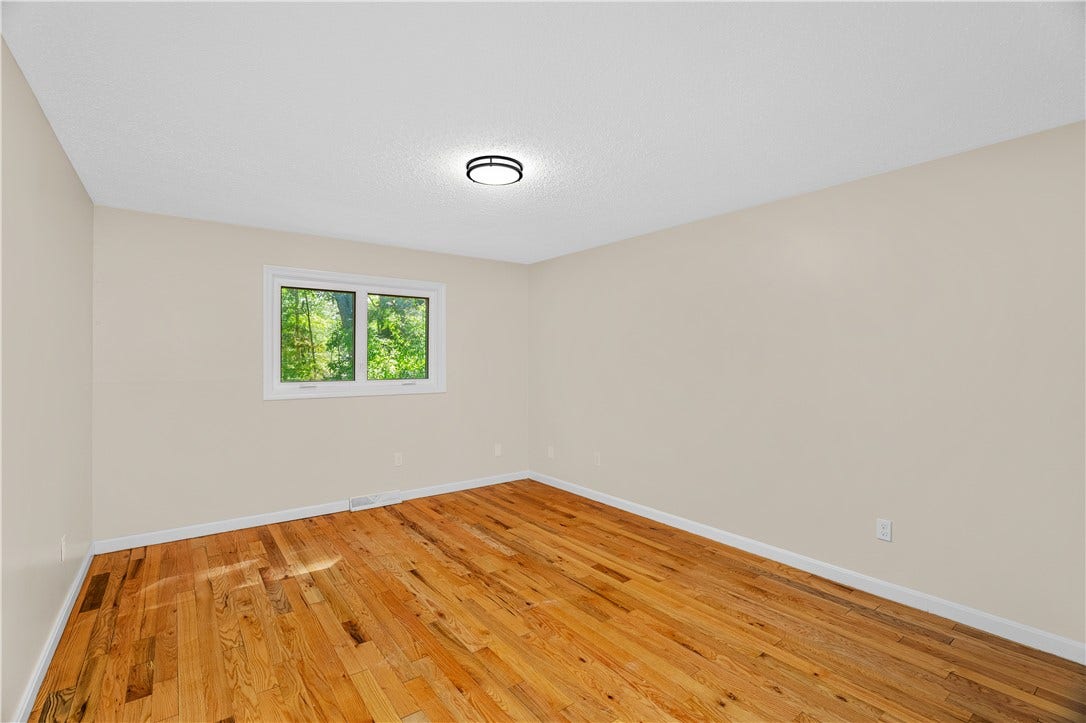 6 Acacia Court, Coventry, RI 02816 6 Acacia Court, Coventry, RI 02816