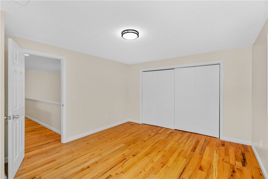 6 Acacia Court, Coventry, RI 02816 6 Acacia Court, Coventry, RI 02816