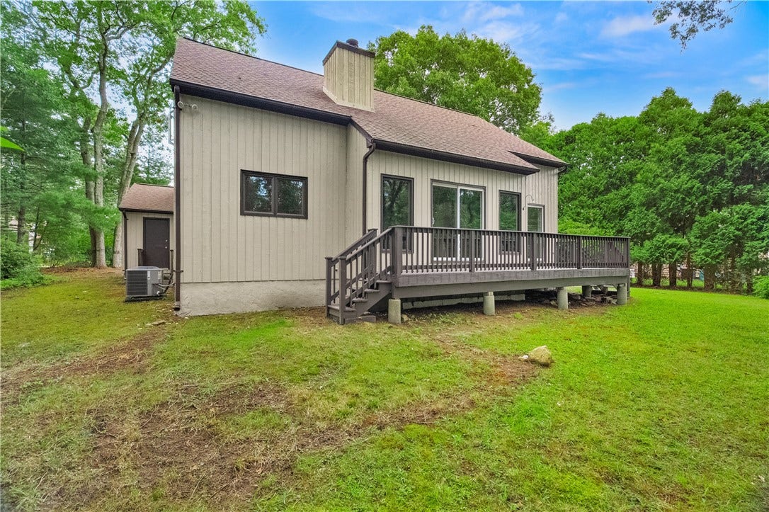 6 Acacia Court, Coventry, RI 02816 6 Acacia Court, Coventry, RI 02816