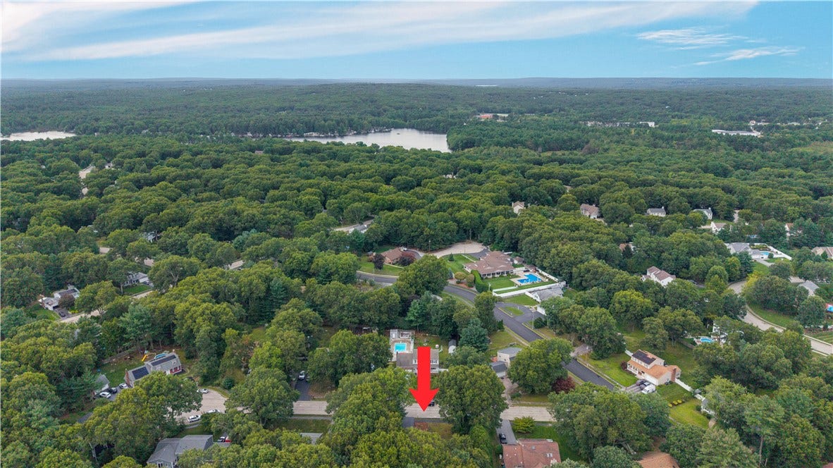 6 Acacia Court, Coventry, RI 02816 6 Acacia Court, Coventry, RI 02816