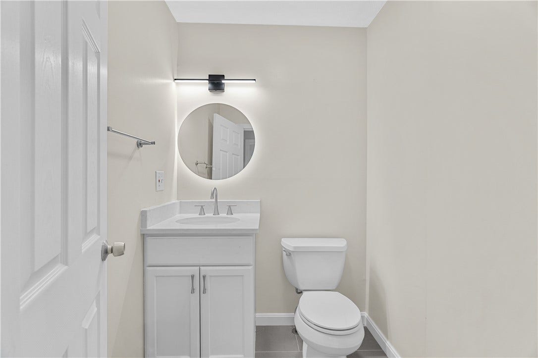 6 Acacia Court, Coventry, RI 02816 6 Acacia Court, Coventry, RI 02816