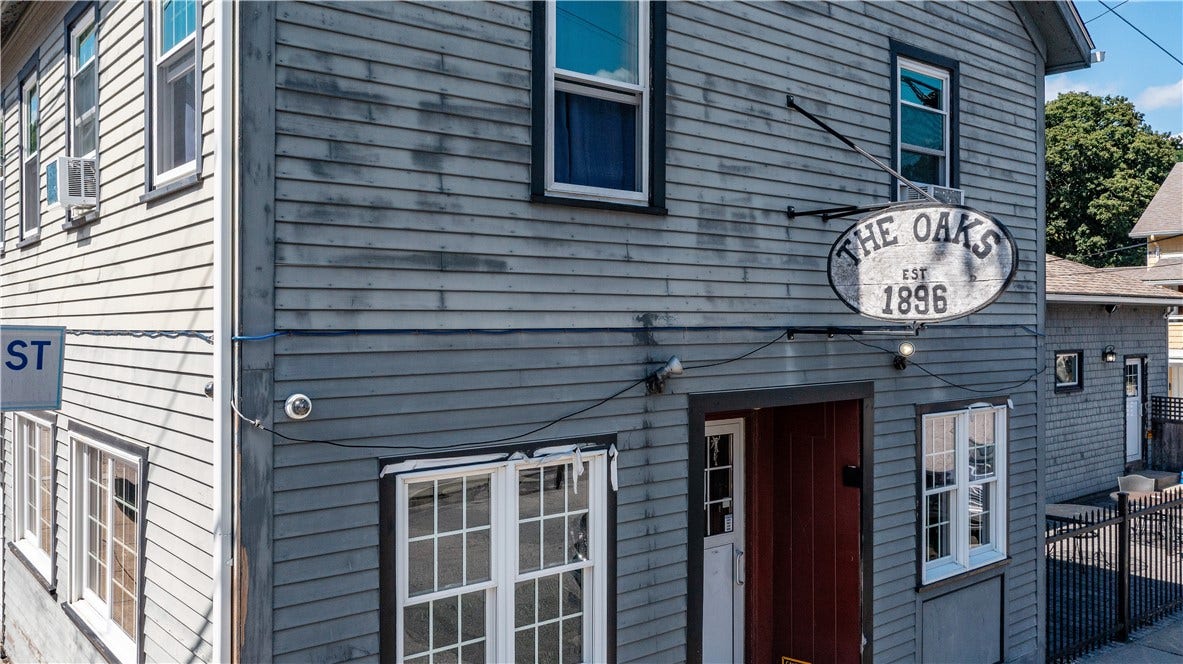91 Duke Street, East Greenwich, RI 02818 91 Duke Street, East Greenwich, RI 02818