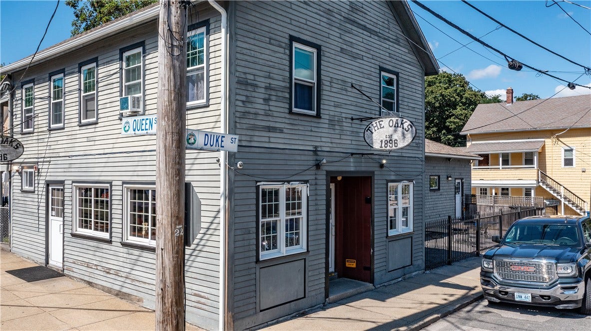 91 Duke Street, East Greenwich, RI 02818 91 Duke Street, East Greenwich, RI 02818