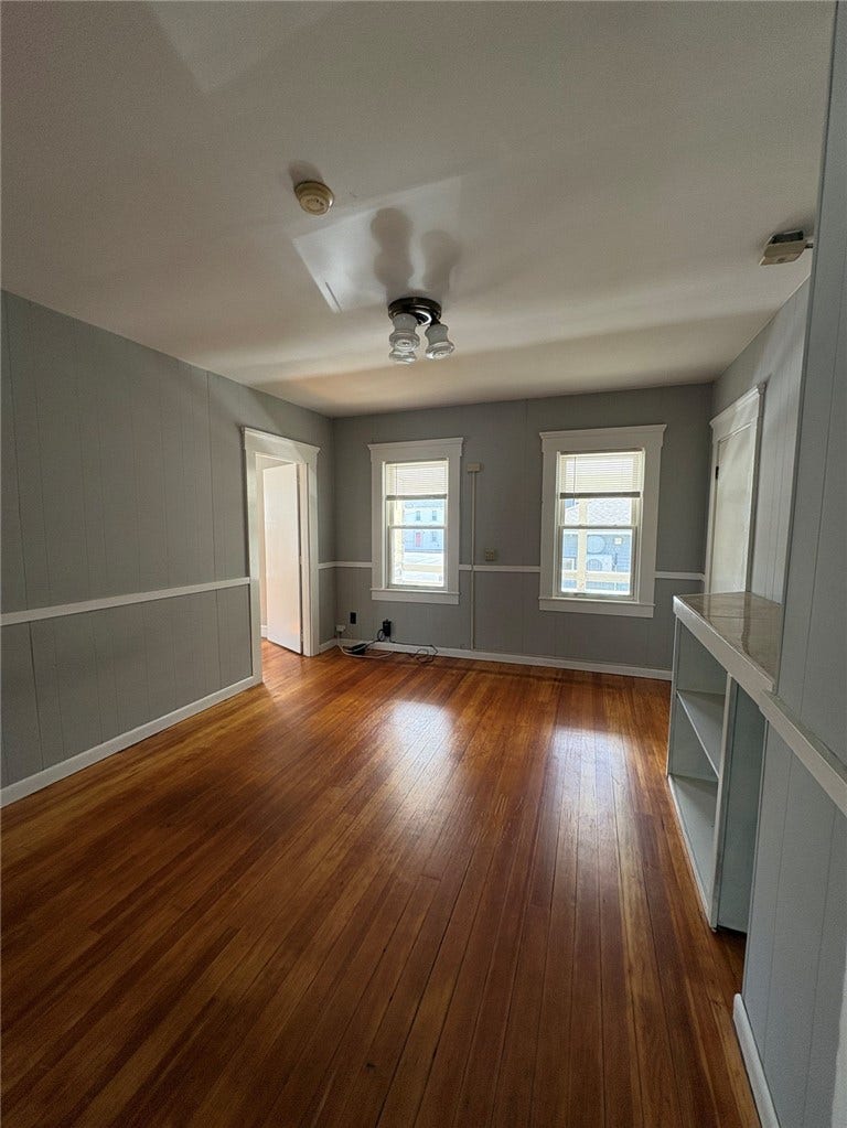 91 Duke Street, East Greenwich, RI 02818 unit 2