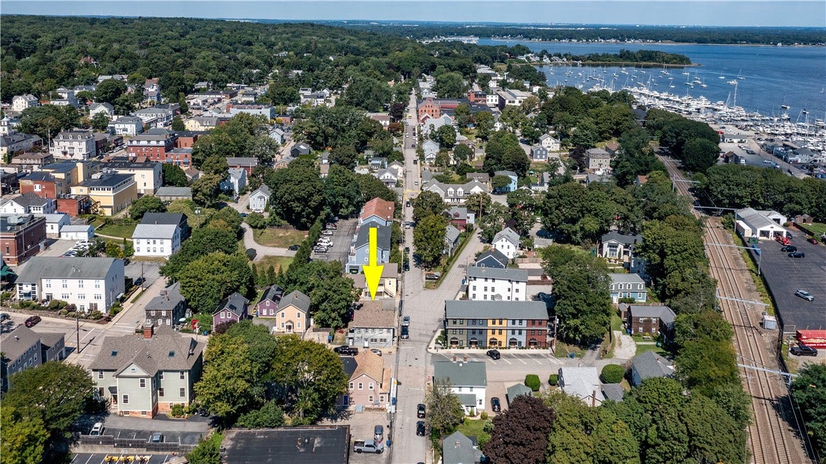 91 Duke Street, East Greenwich, RI 02818 91 Duke Street, East Greenwich, RI 02818
