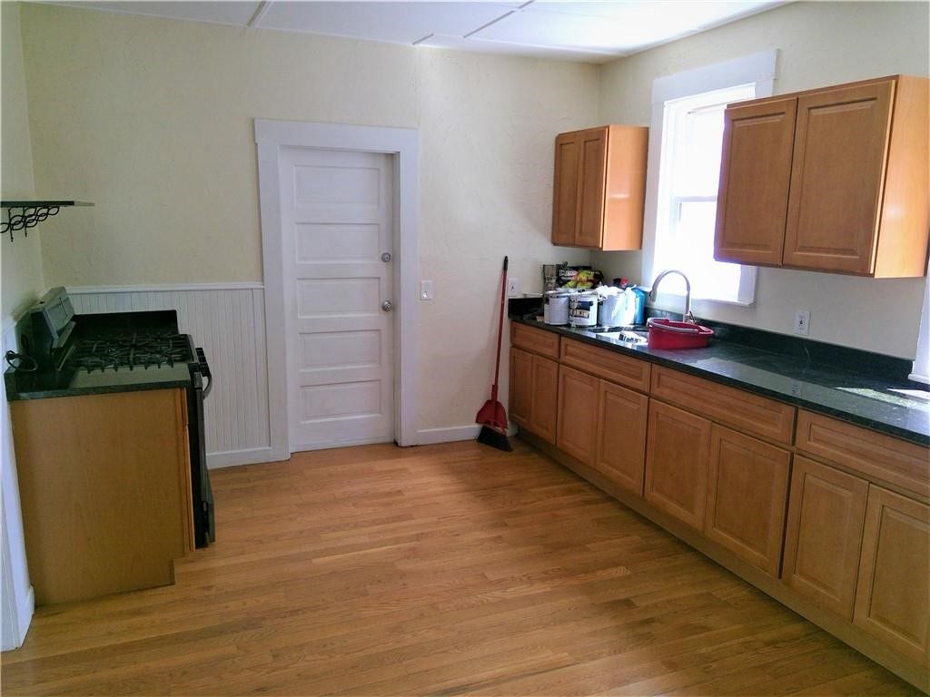 91 Duke Street, East Greenwich, RI 02818 Unit 1