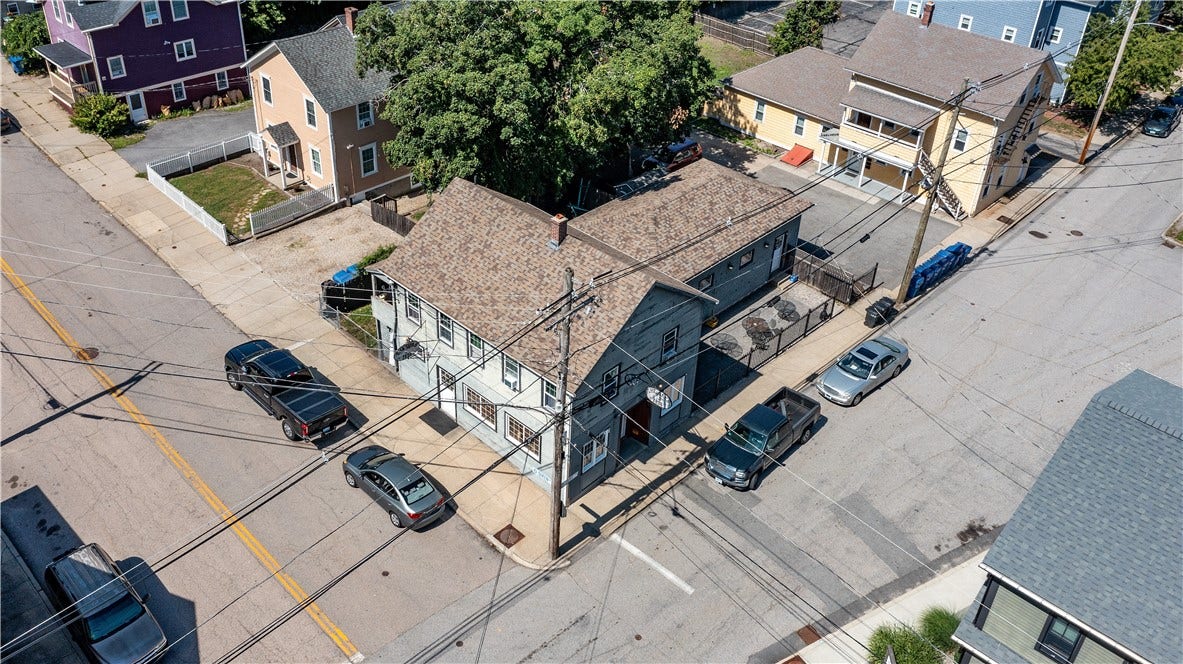 91 Duke Street, East Greenwich, RI 02818 91 Duke Street, East Greenwich, RI 02818