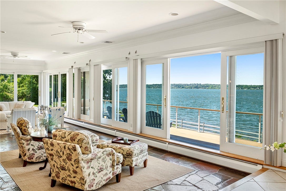 149 Nanaquaket Road, Tiverton, RI 02878 149 Nanaquaket Road, Tiverton, RI 02878