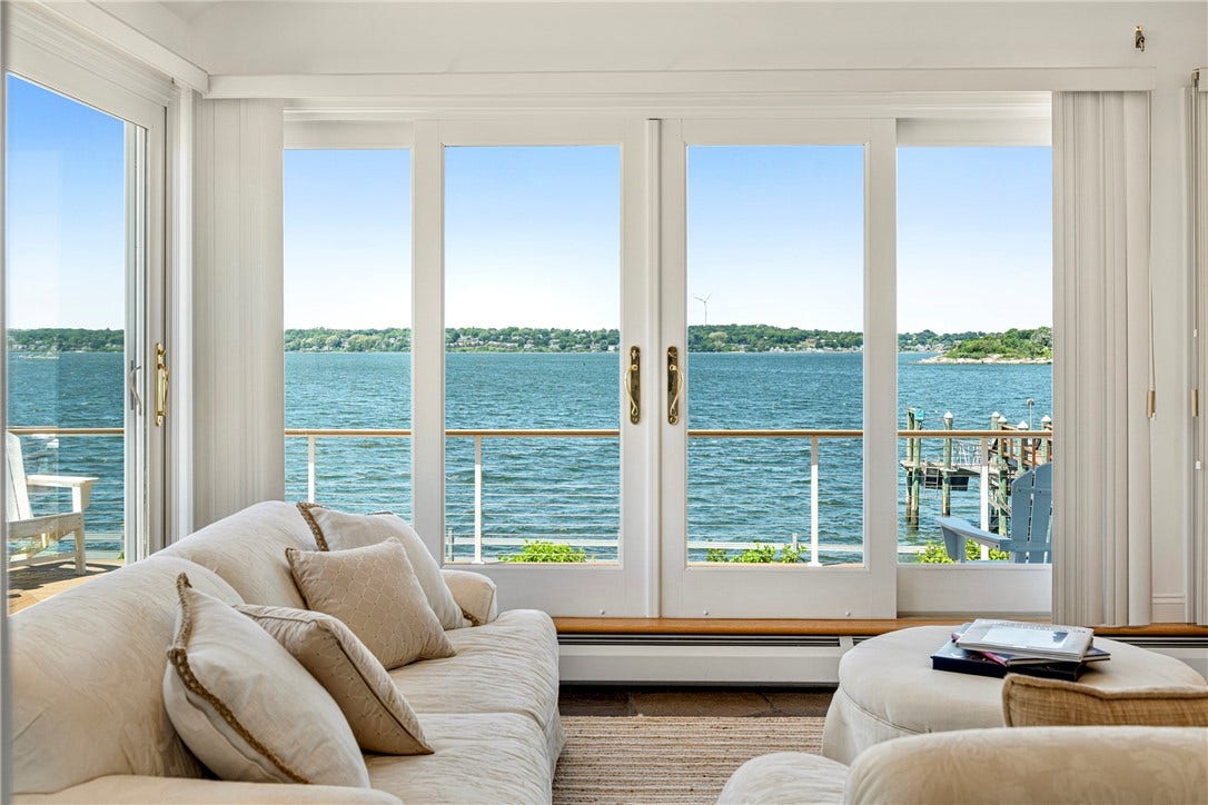 149 Nanaquaket Road, Tiverton, RI 02878 149 Nanaquaket Road, Tiverton, RI 02878