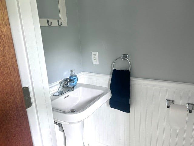26 Fort Ninigret Road, Charlestown, RI 02813 Half Bath