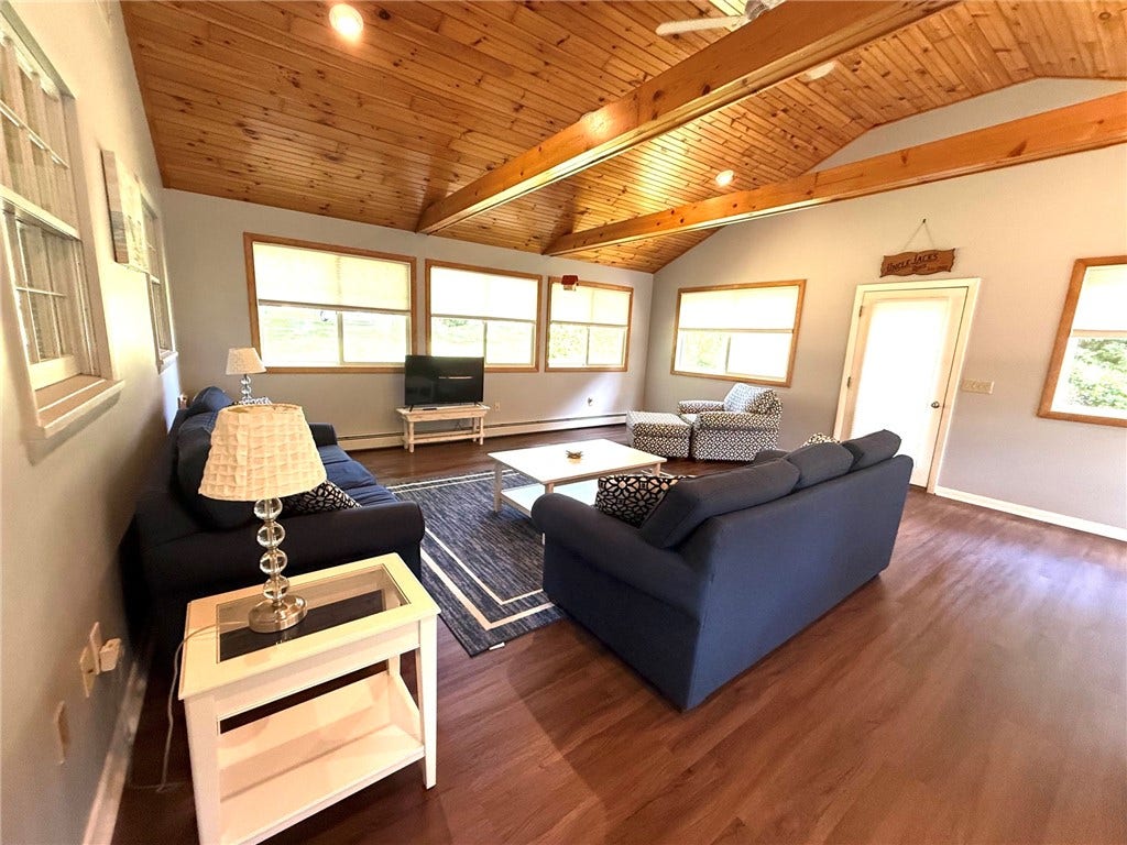 26 Fort Ninigret Road, Charlestown, RI 02813 Large & Bright