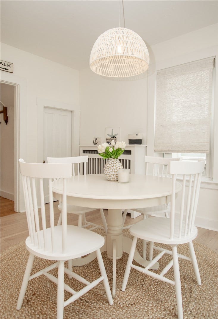 33 Slocum Street, Newport, RI 02840 33 Slocum Street, Newport, RI 02840