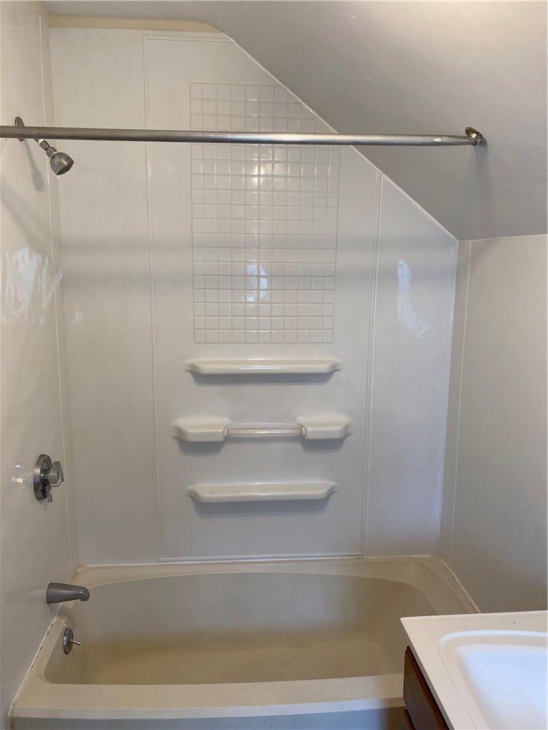 1543 Mendon Road, #2R, Cumberland, RI 02864