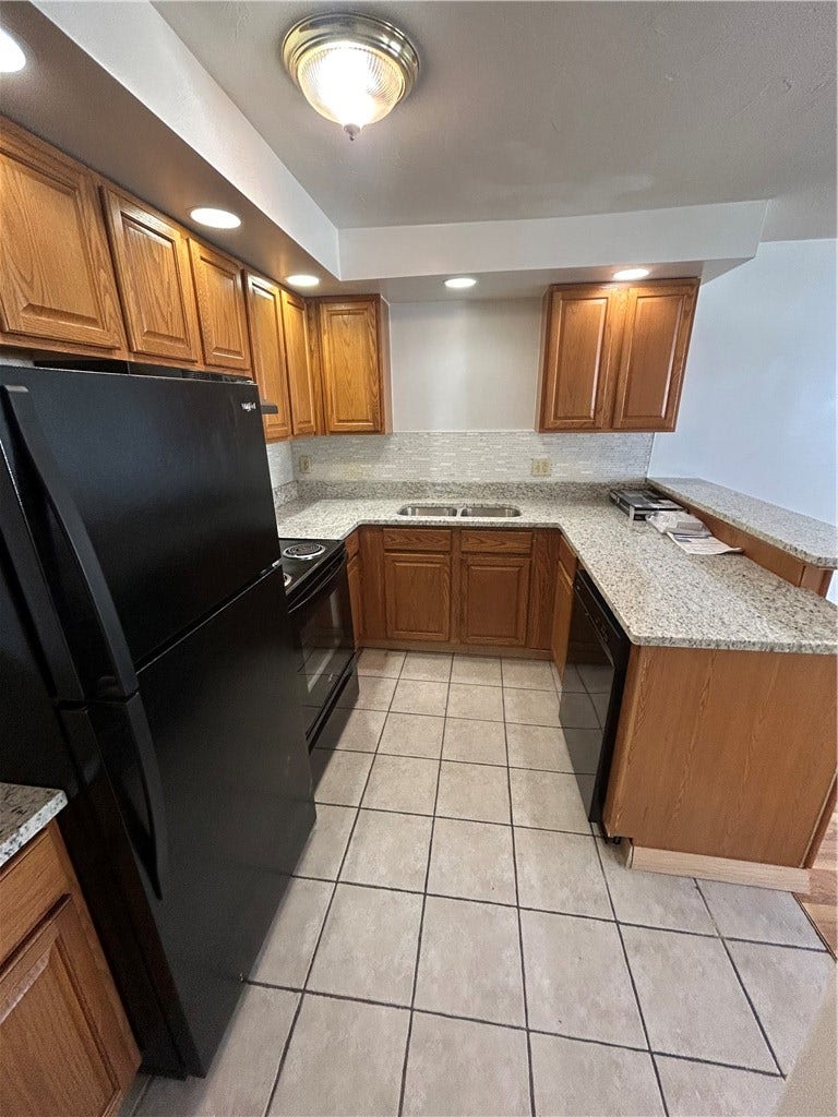 20 Hurdis Street, #18, North Providence, RI 02904 20 Hurdis Street, #18, North Providence, RI 02904