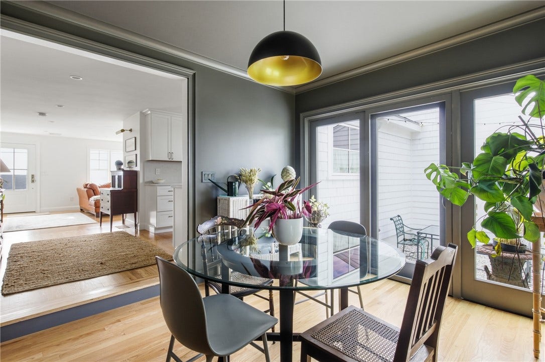 14 Valhalla Drive, Portsmouth, RI 02871 14 Valhalla Drive, Portsmouth, RI 02871