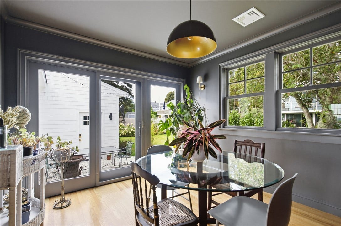 14 Valhalla Drive, Portsmouth, RI 02871 14 Valhalla Drive, Portsmouth, RI 02871