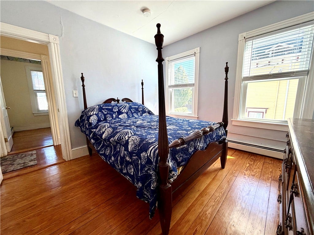 63 Bowery Street, #2, Newport, RI 02840 63 Bowery Street, #2, Newport, RI 02840